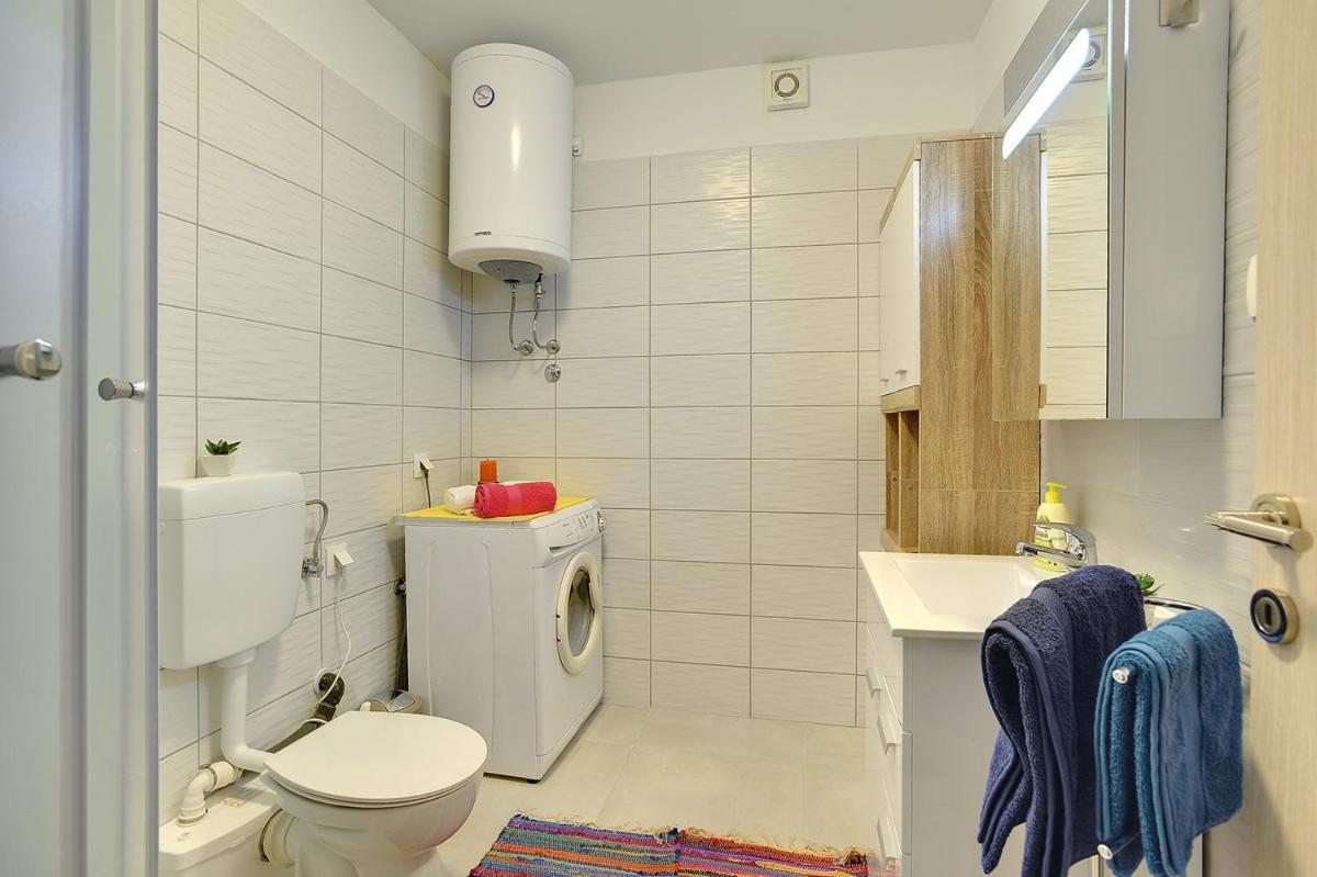 Apartments Elviana Pula Zewnętrze zdjęcie