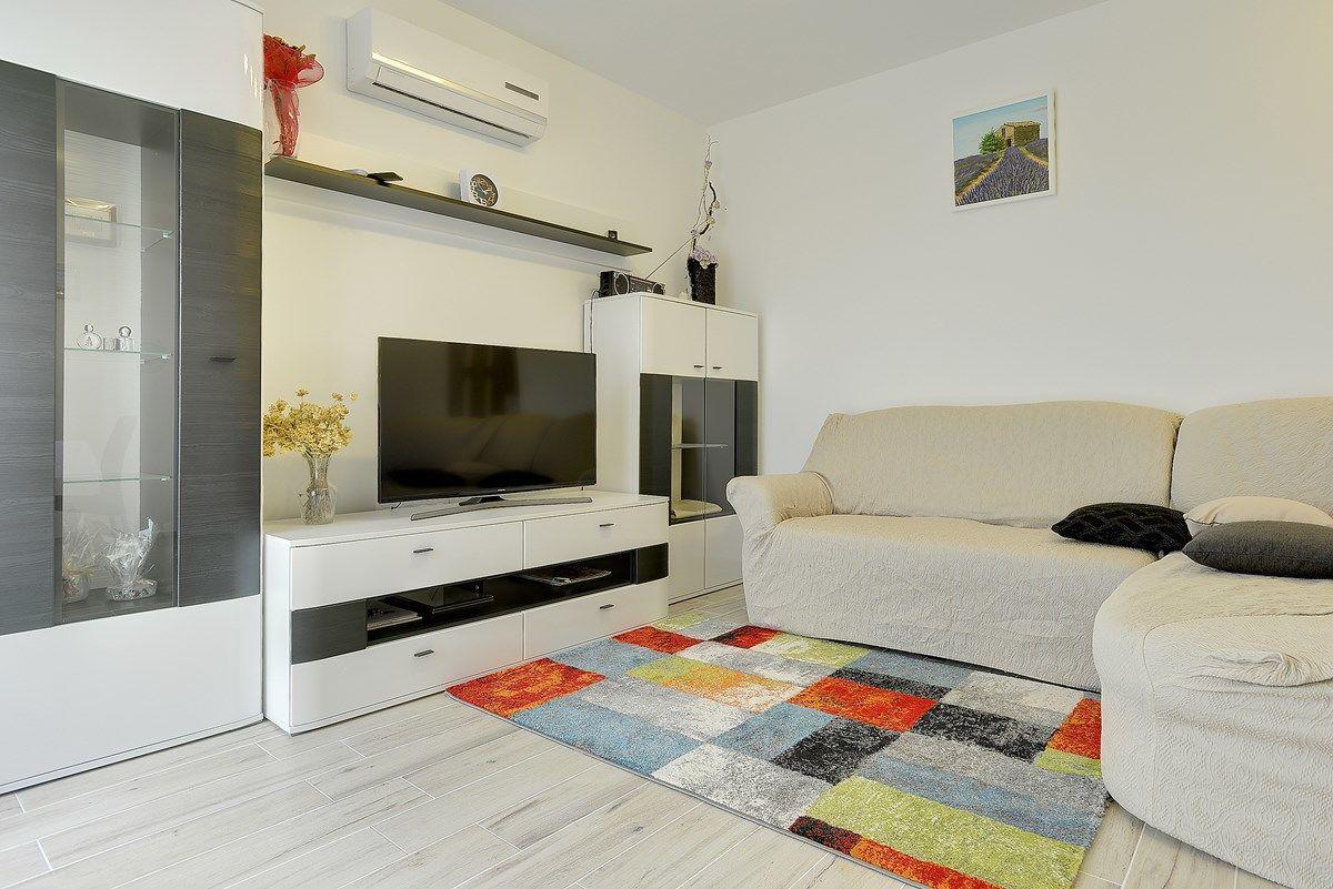 Apartments Elviana Pula Zewnętrze zdjęcie